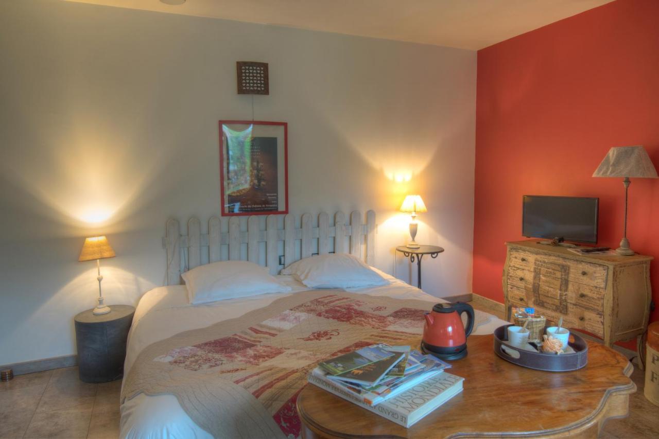 לינה וארוחת בוקר מאני-לה-אמו Maison Prairie Bonheur מראה חיצוני תמונה